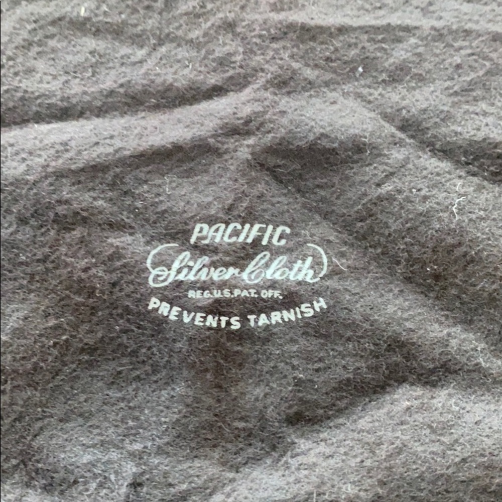 Pacific Silver Cloth